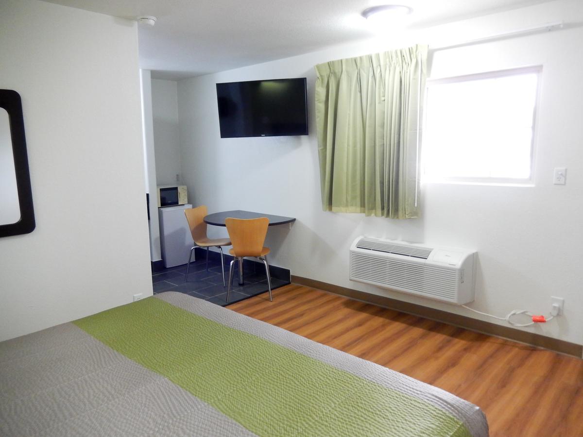 Motel 6-Childress, Tx Bagian luar foto