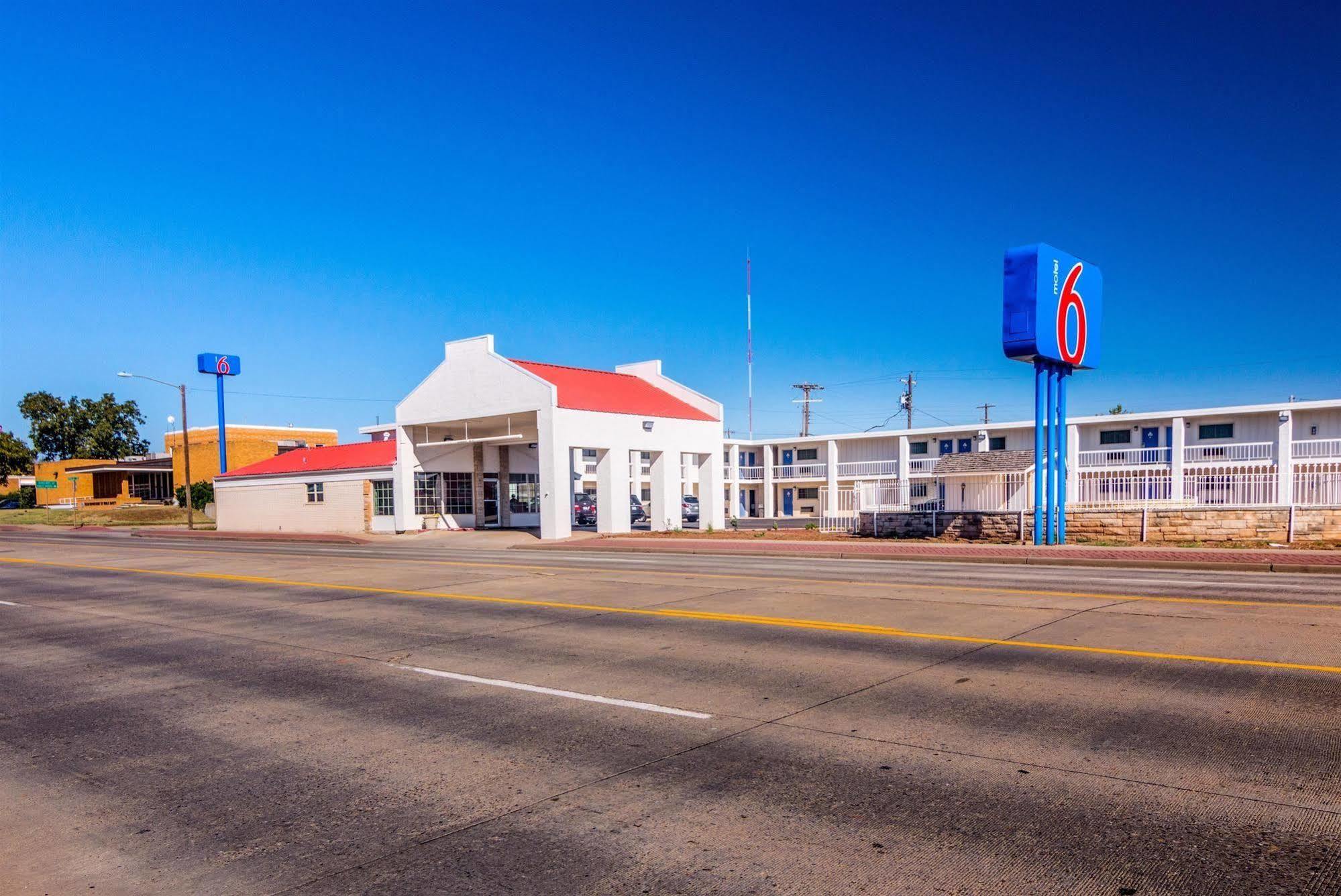 Motel 6-Childress, Tx Bagian luar foto