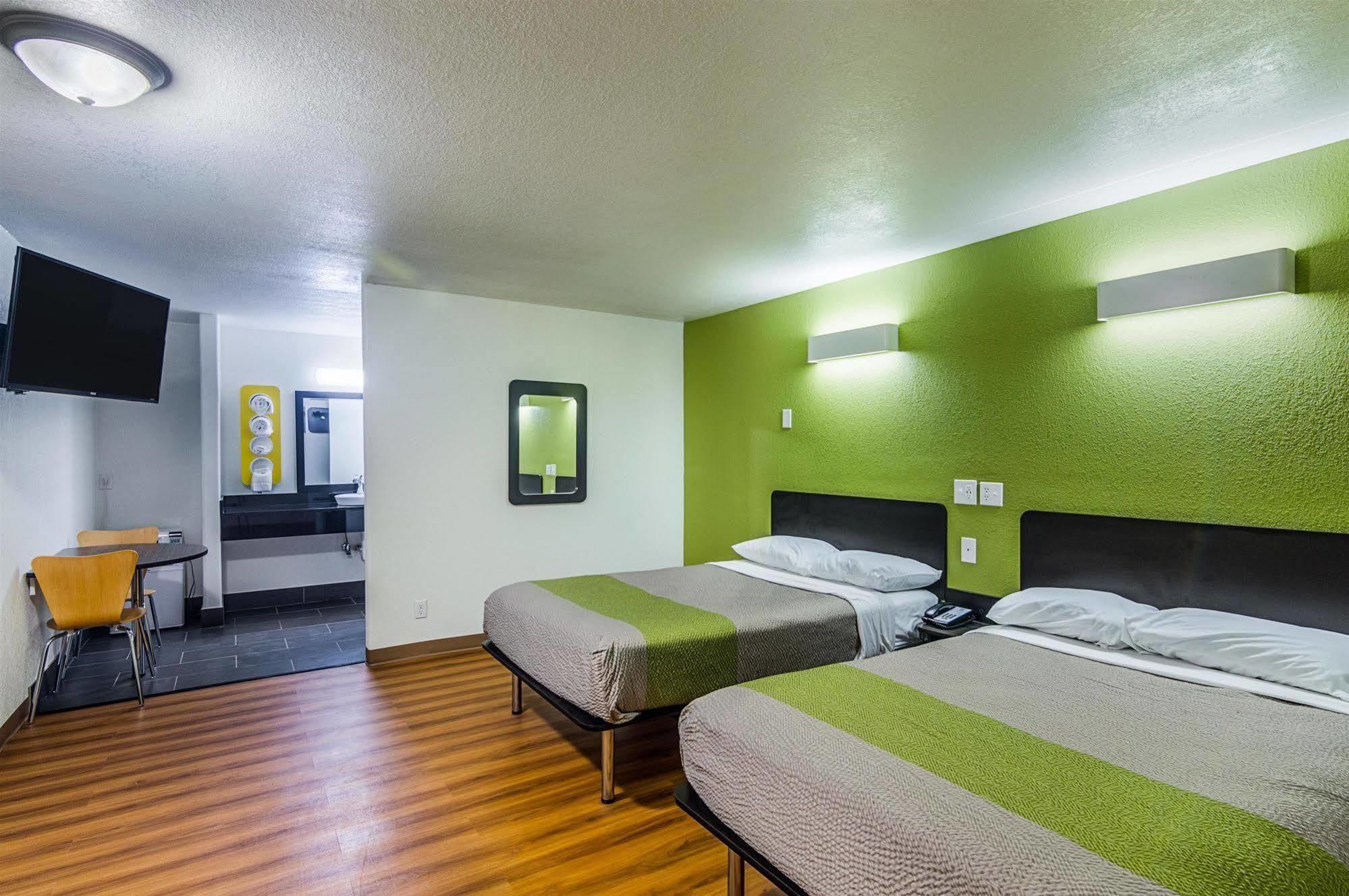 Motel 6-Childress, Tx Bagian luar foto