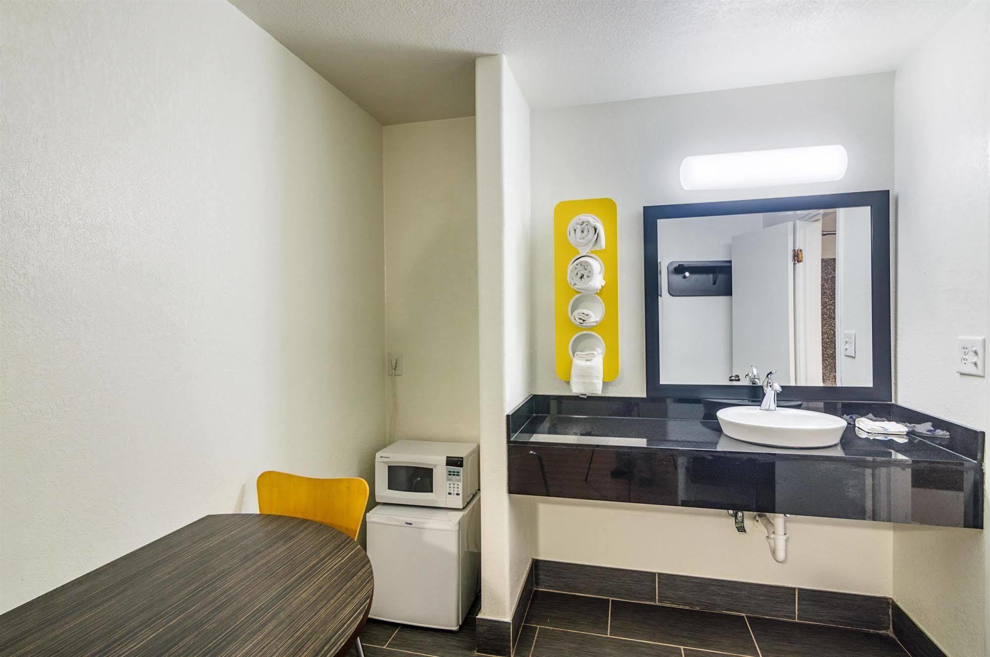 Motel 6-Childress, Tx Bagian luar foto